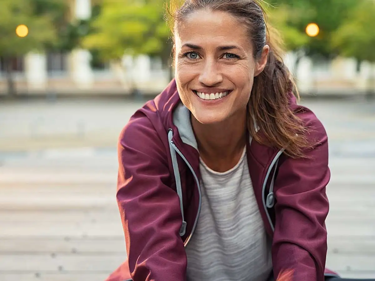 Pasienthistorier, bilde av en vakker moden dame som smiler