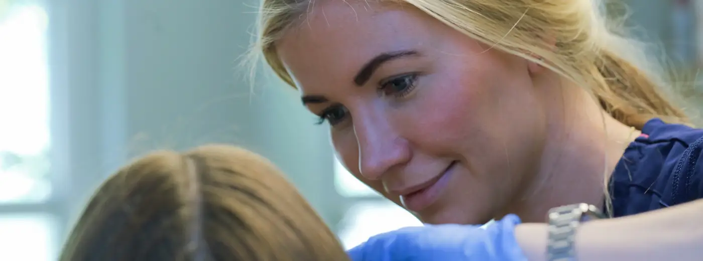 Restylane Vital Skinbooster - en perfekt behandling nå som vi går mot varmere tider og huden trenger mye fukt