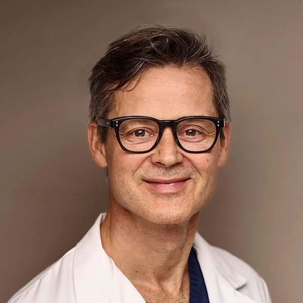 Dr. Bjørn Tvedt Fornebuklinikken